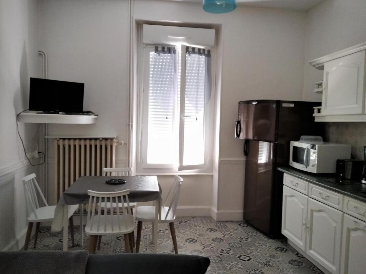 Doux Ombrages Apartman La Bourboule Kültér fotó